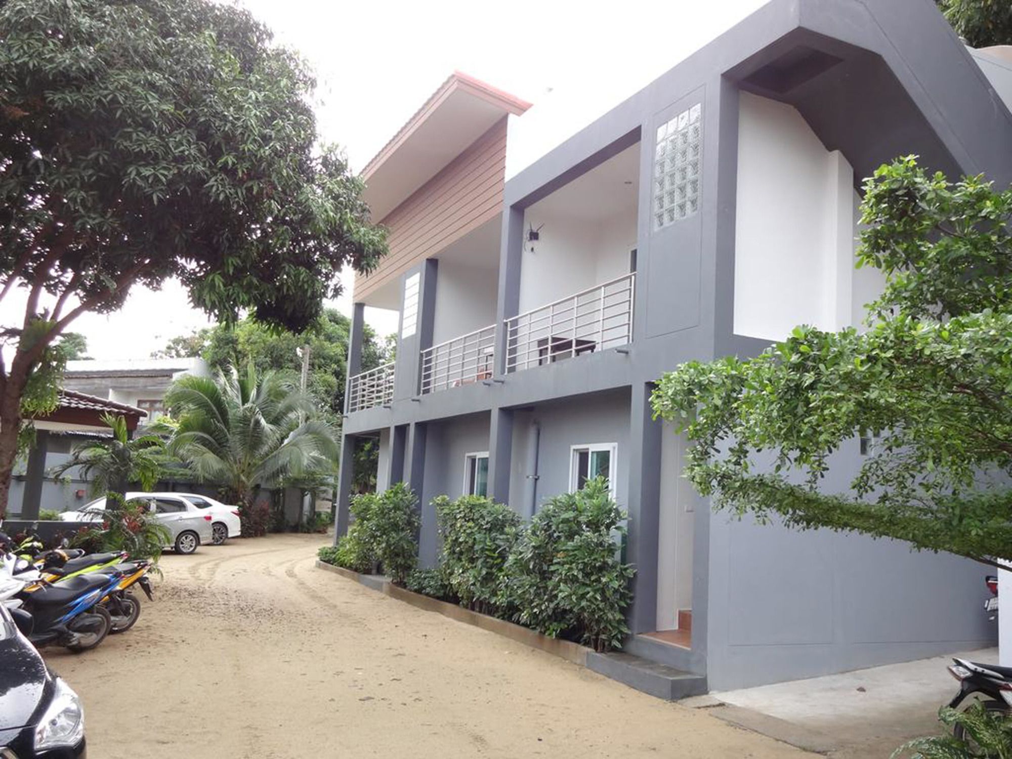 Maenam Villa Hotel Mae Nam Exterior photo