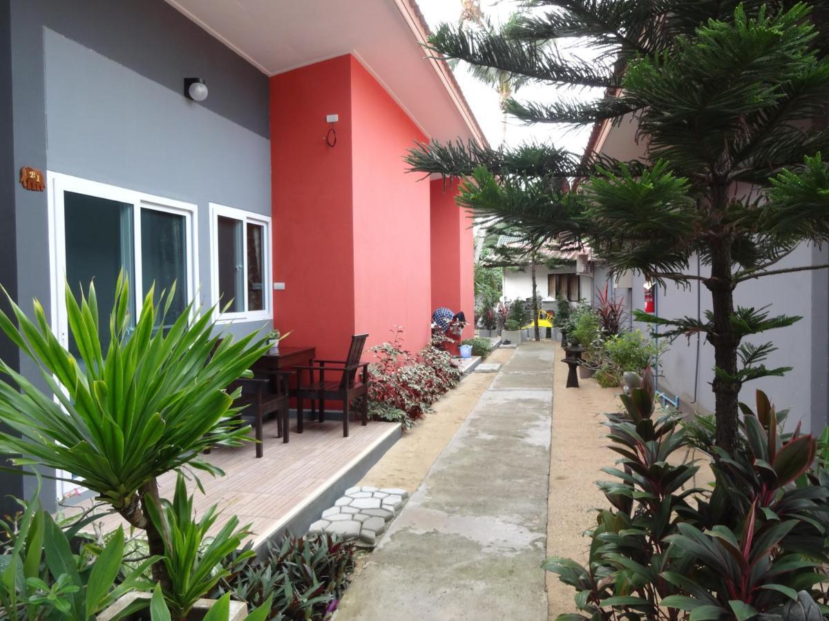 Maenam Villa Hotel Mae Nam Room photo